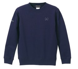 画像2: 【先行予約販売:2025年11月中旬〜下旬発売〜お届け商品 BIGサイズ対応商品】【特典:2025年11月1日.AM:11:00までにご注文に限りスペシャルプライス:¥8.900→¥8.000(税別)】TOMOYA・Mマーク.刺繍.スウェットクルー ネイビー