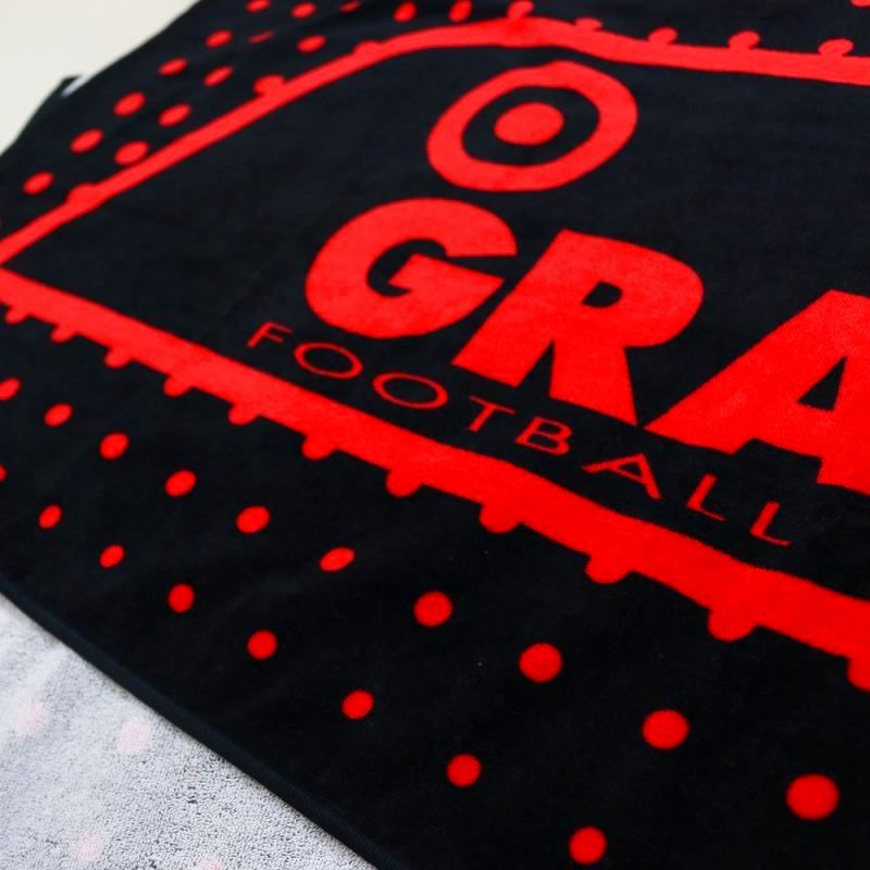 画像: GRANDE DOT BATH TOWEL BLACK/RED